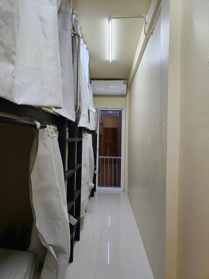 Luca Hostel Bangkok Dış mekan fotoğraf